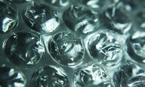 xốp hơi bảo vệ thủy tinh