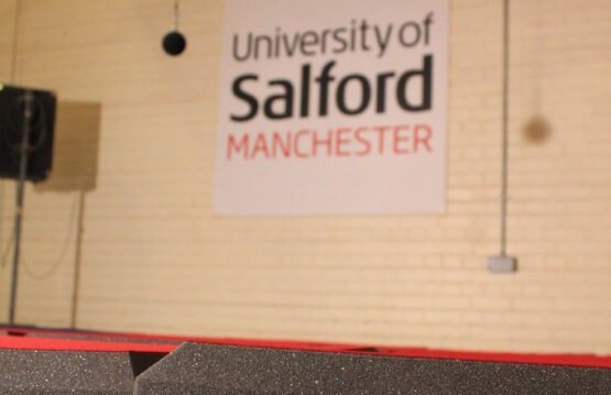 lắp đặt mút tiêu âm