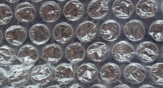 xốp hơi bảo vệ gốm sứ