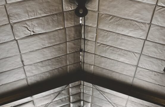 thi công bông thủy tinh